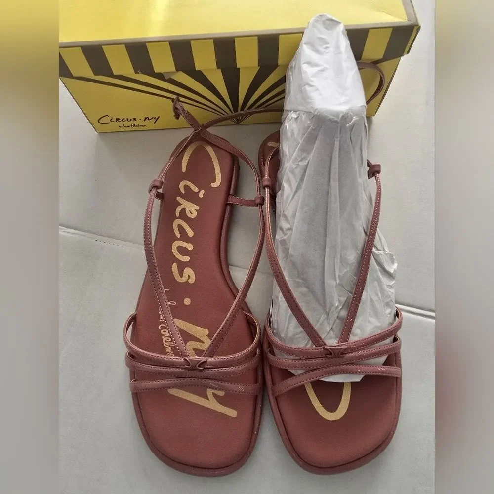 Circus NY by Sam Edelman Olana Strappy Flat Sandals Size 9 In Berry Blush